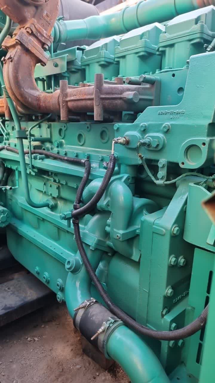 تعمیر دیزل ژنراتور کامینز 1100 کاوا مدل QST30-G4 شرکت نفت